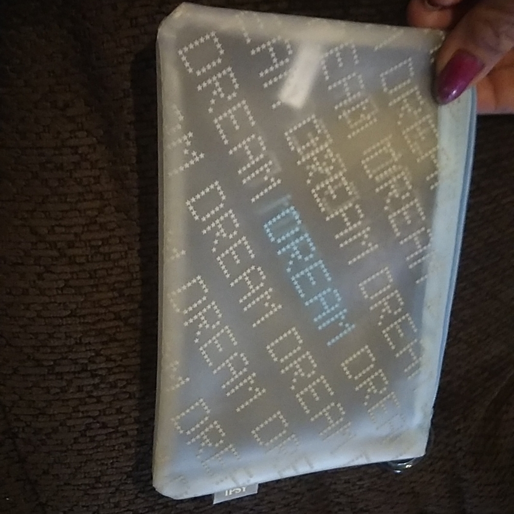Make up tote